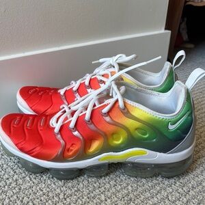 Nike Air VaporMax Plus Rainbow